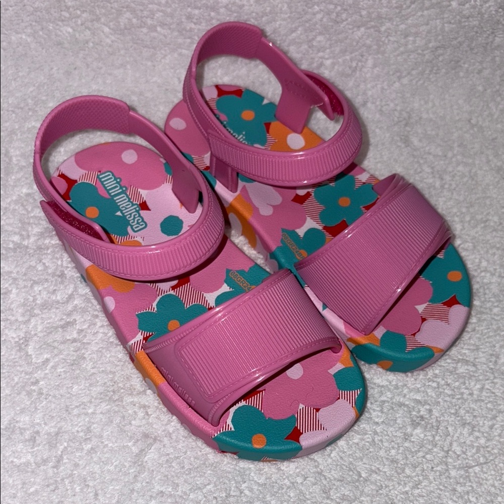 Mini Melissa imagine Pink Velcro strap sandals size 7